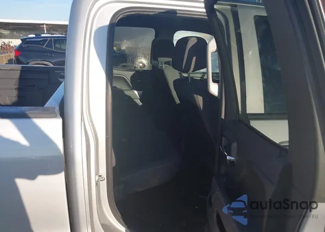 2015 Chevrolet Silverado 1500 1Lt из США, поврежденный, VIN 1GCRCREC3FZ304823